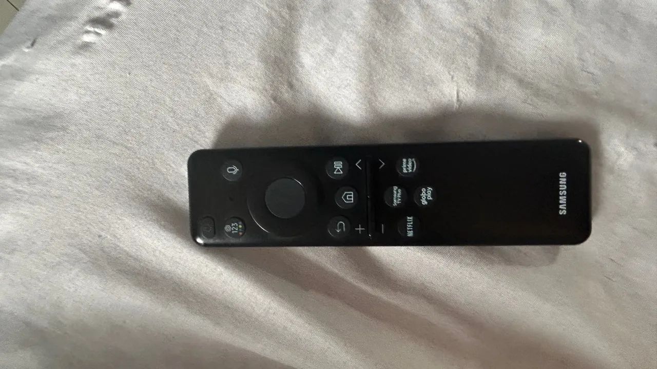 Televisão Samsung 50 polegadas 4k com assistente virtual integrada  - Foto 2