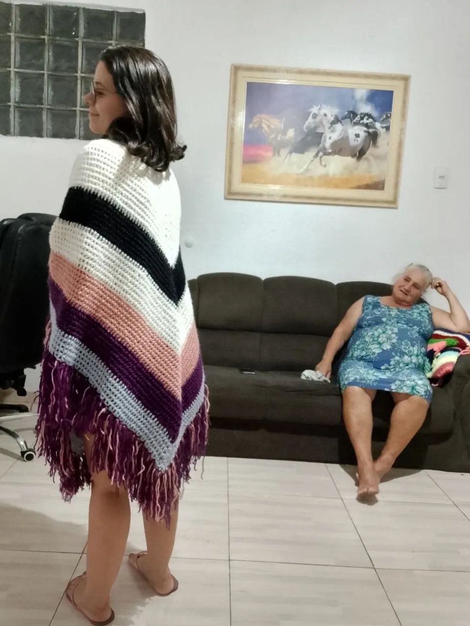 Poncho de crochê  - Foto 5