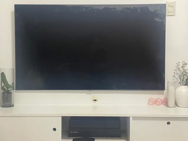 Tela de Tv Samsung 55 polegadas 4k e controle remoto para retirada de peças 