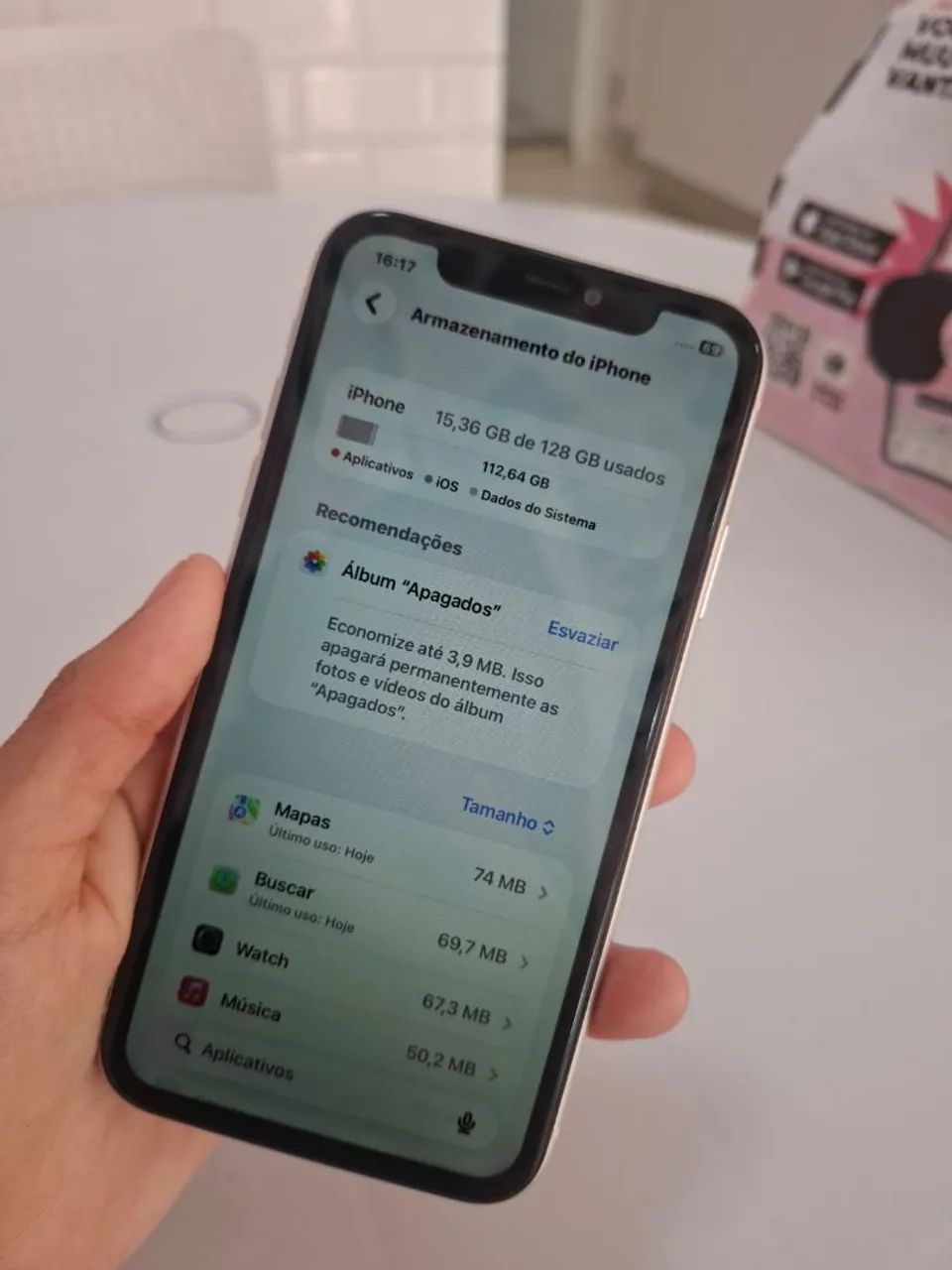 IPHONE 11