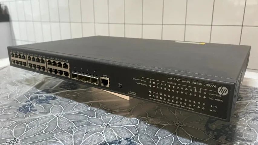 HP 5130-24G-PoE+ (JG977A) - Foto 3