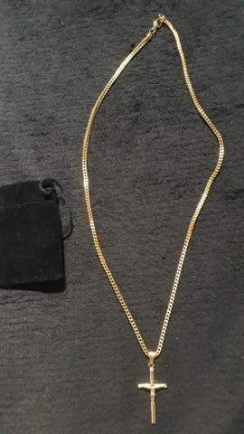 Cordão com crucifixo banhado a ouro 18k - Foto 3