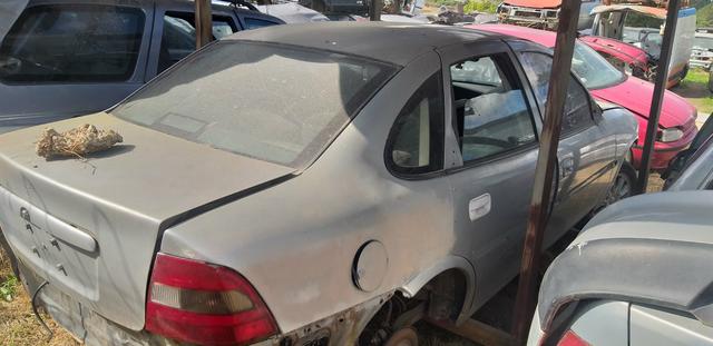 Vectra 2.2 16v Sucata Para PEÇAS - Foto 4
