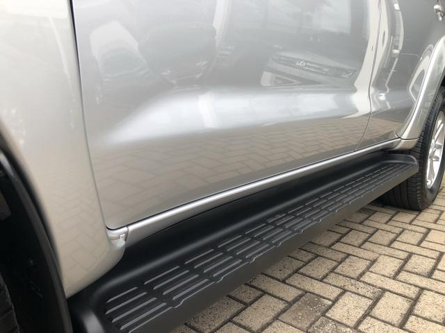 Toyota Hilux Sw4 3.0 Disesl Aut. 4x4 - Foto 8