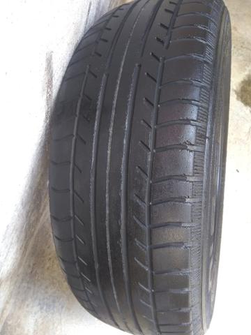 Pneu 14 riscado