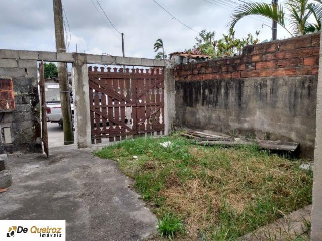Casa em mongaguá , bairro agenor de campos , isolada , lado morro , murado, usado, 1 dormi - Foto 3