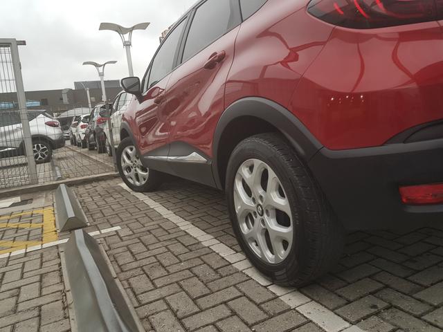 Captur Zen 2018 Aceito troca - Foto 2