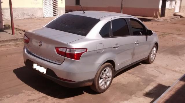 Fiat Grand siena 1.6 essence 1.6v flex 4p ? 2013/2013 - Foto 5