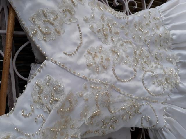 Vestido de noiva em Cambuquira, MG - Foto 2