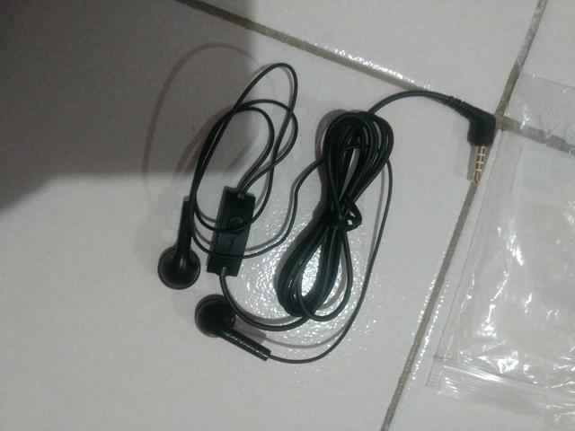 Fone de ouvido Samsung Novo - Foto 2