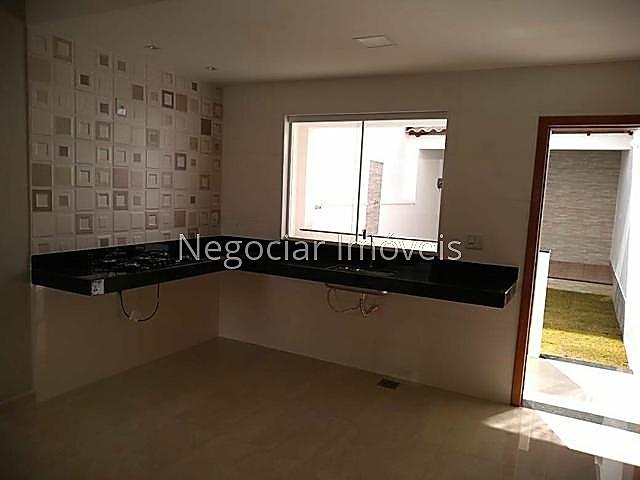 Casa nova com 3 quartos e 2 vagas no Recanto da Mata