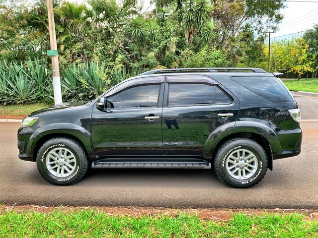 Toyota Hilux SW4 Diesel 7 lugares 3.0 4x4 2012 zerada srv - Foto 5