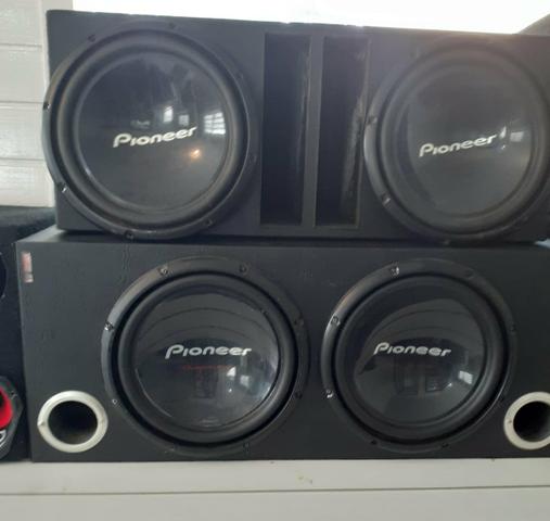 Vendo som automotivo 400