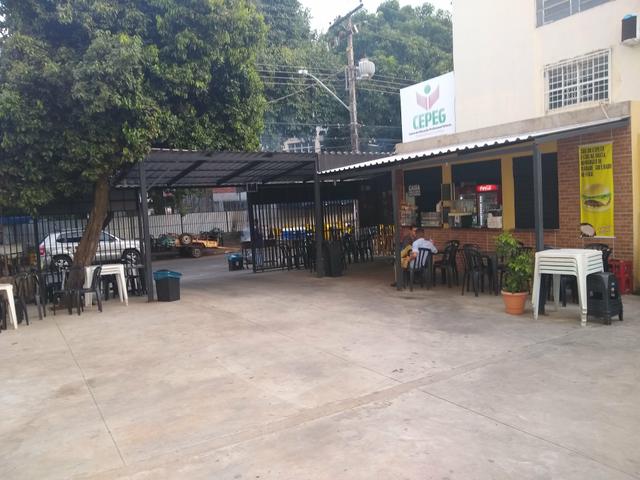 Aluga-se espaço para eventos