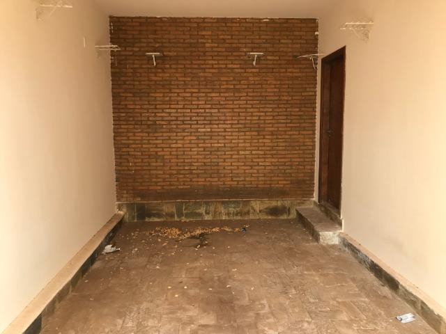 Casa com 03 quartos para alugar, Conjunto Frei Eugênio, Uberaba/MG - Foto 2