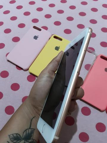 Troco iPhone 8 Plus só venda acompanhar somente carregado! - Foto 6