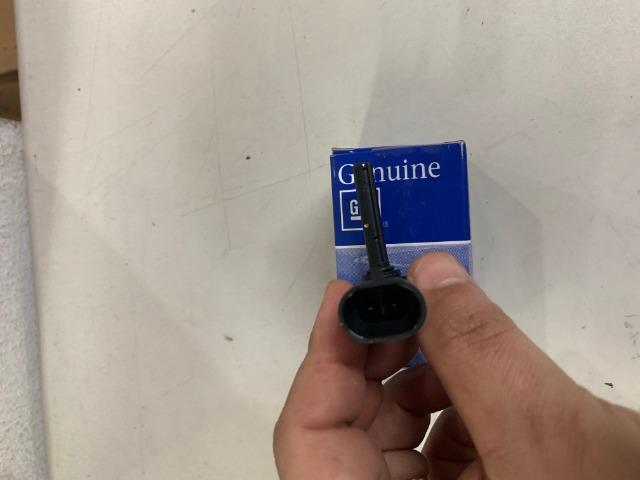Interruptor de Indicador de Nível do Fluido de Freio GM * - Foto 3