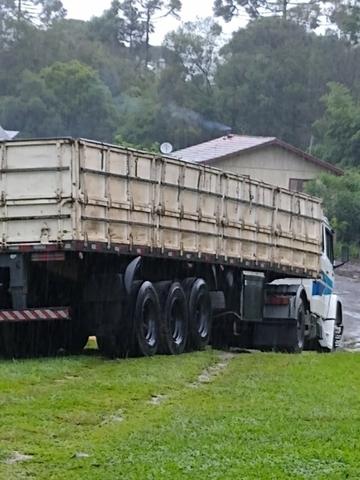 Vendo carreta graneleira - Foto 10