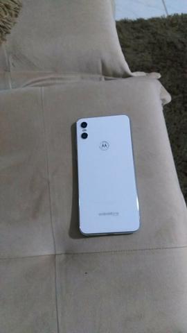 Vendo ou troco moto one 64 giga - Foto 3
