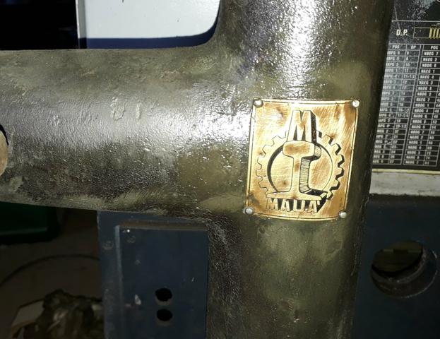 Furadeira de bancada 5/8 super antiga - Foto 4
