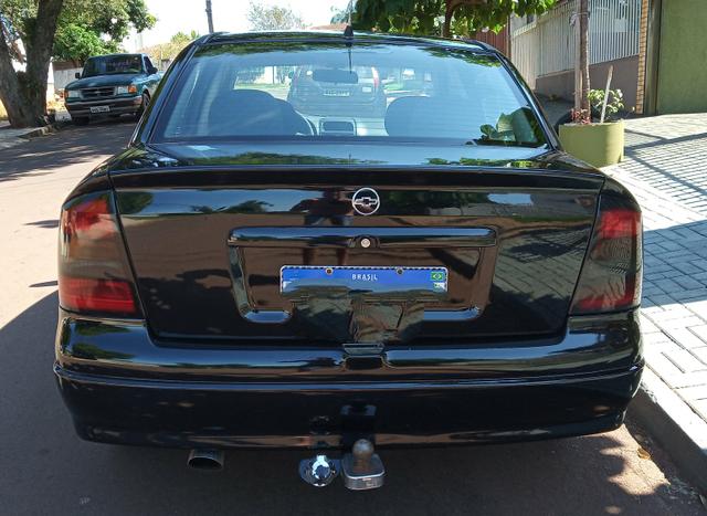 Astra sedan GLS 2.0/8 válvulas - Foto 5