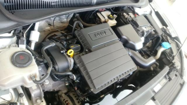 Polo MSI 1.6 Manual 18/18 - Foto 8