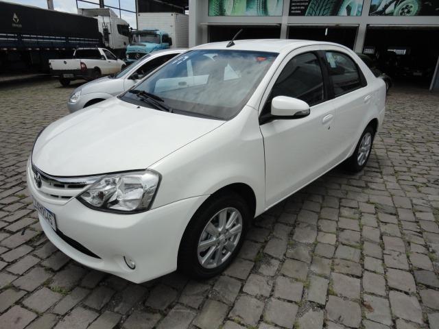 Toyota Etios impecável - Foto 2