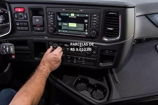 Scania P320 bitruck refrigerado 2019 com entrada e parcelas com serviço - Foto 3