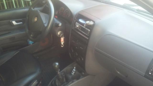 Vende-se um carro - Foto 3