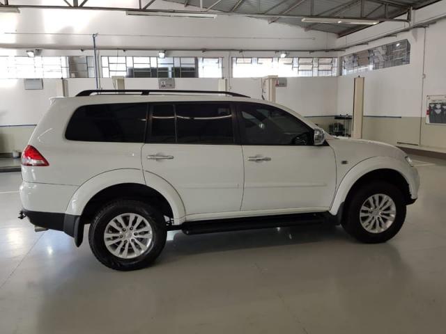 MITSUBISHI PAJERO DAKAR 3.2 4WD FLEX (AUT)
