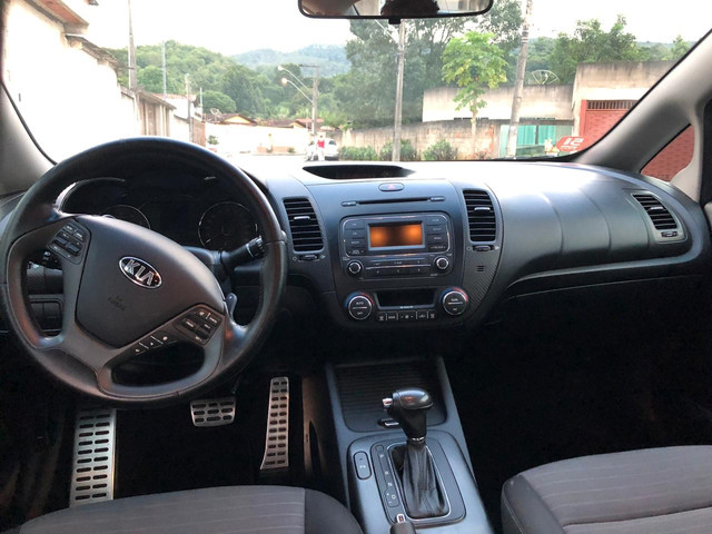 Vende-se Kia Cerato 2014 - Foto 3