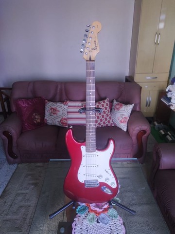 olx squier stratocaster