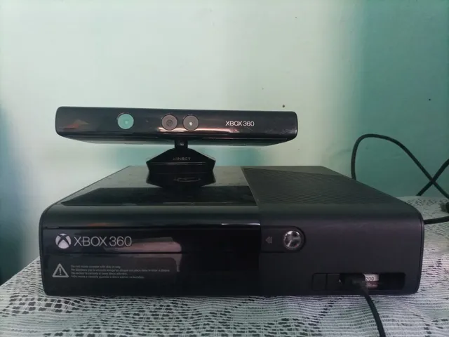 Xbox 360 Desbloqueado + Kinect E 14 Jogos - Escorrega o Preço