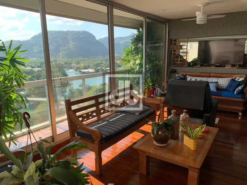 Barra da Tijuca - Condomínio Itanhanga Hills -Apartamento - Sol da manhã - 04 quartos/1 su