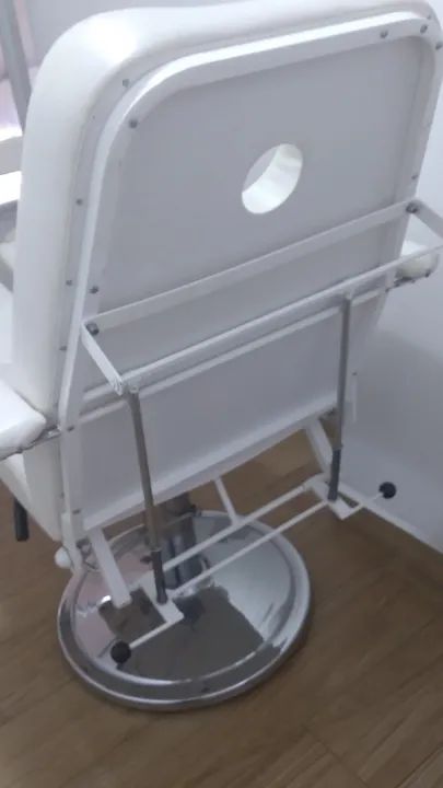 Cadeira de Podologia - Foto 5