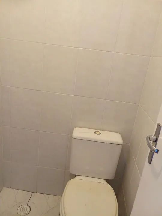 Sou pedreiro e estou disponível 