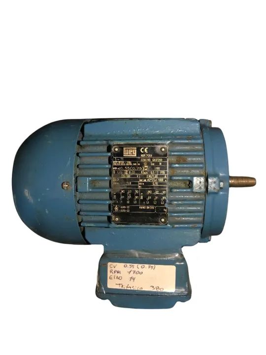 Motor elétrico WEG - Trifásico 0,55 CV - RPM 1700 Eixo 14