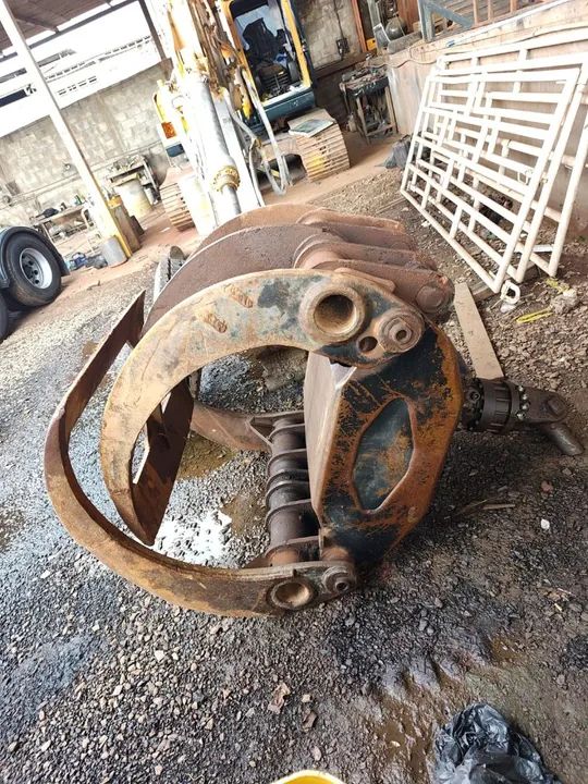 Garra para carregamento de madeira - Foto 5