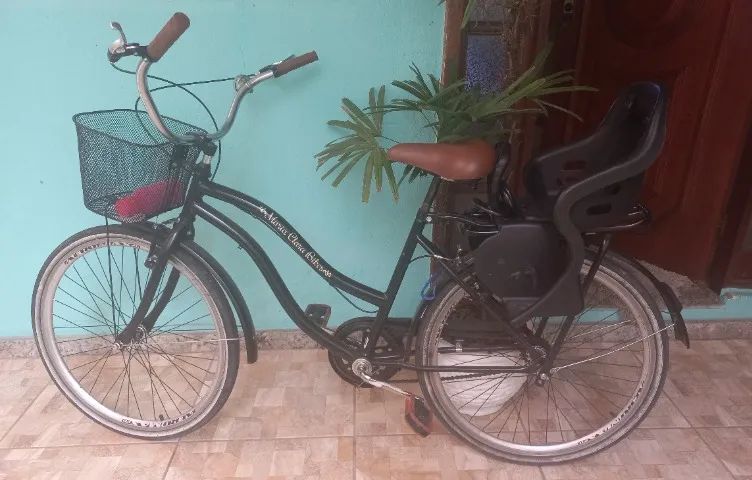 Vendo bicicleta com cadeirinha
