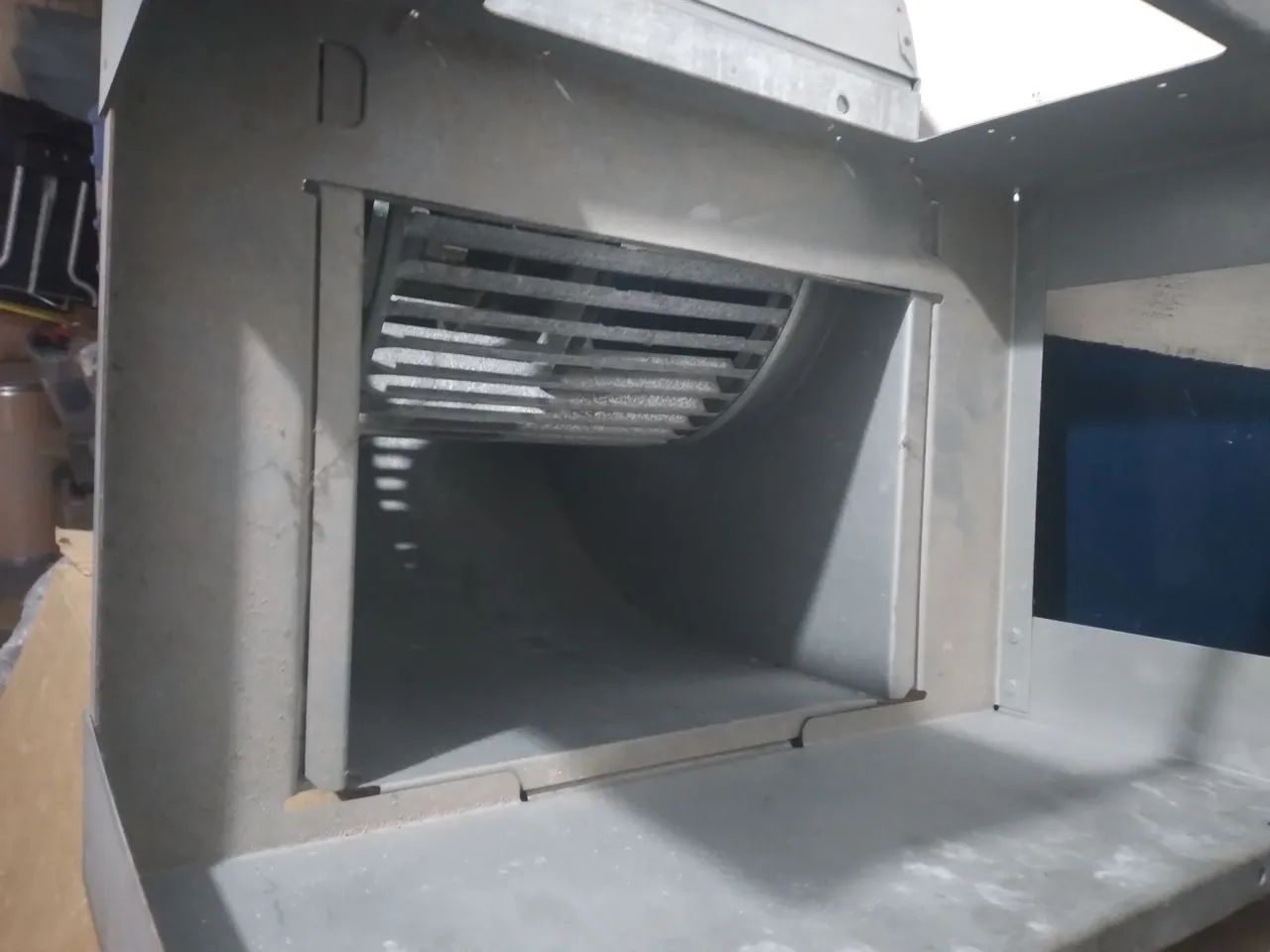 Turbina com motor para exaustor Rheem  50 X 50 X 28 - Foto 4