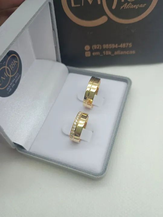 Alianças Em Ouro 18k - com garantia e Gravação dos Nomes  - Foto 2