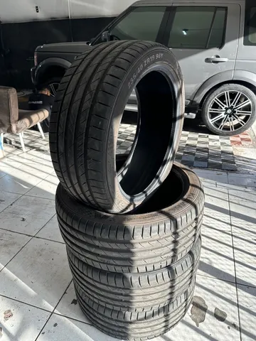 02 PNEUS 235/40 r19