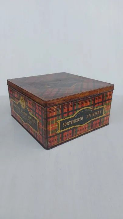 Lata antiga de biscoitos Aymoré  - Foto 2