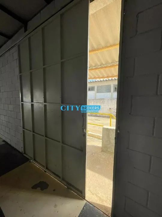 Galpão de 400m² em Santo Amaro com 6 Vagas de Garagens - Foto 4