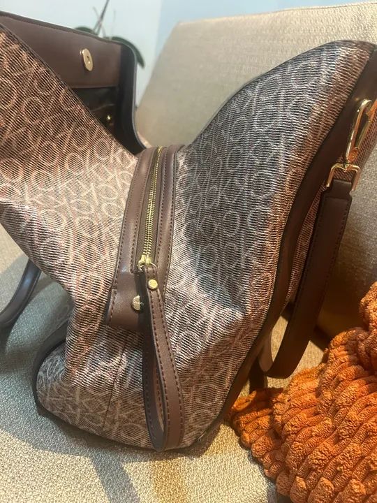 Bolsa marrom calvin Klein nova original  - Foto 2
