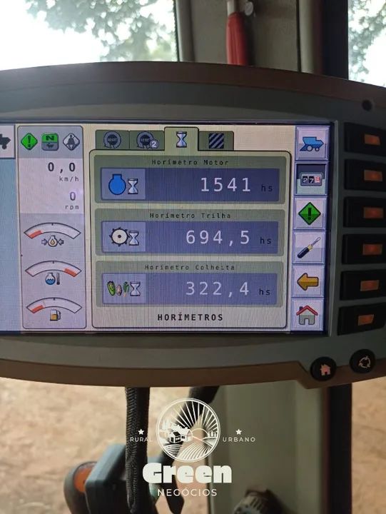 Colheitadeira Massey Ferguson + 2 plataformas - Foto 2