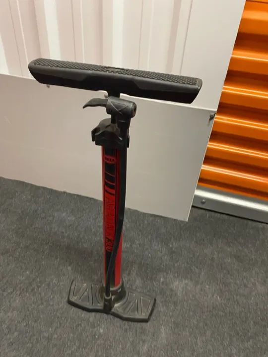 Bomba de ar para bicicleta 400cc Bell - Foto 2