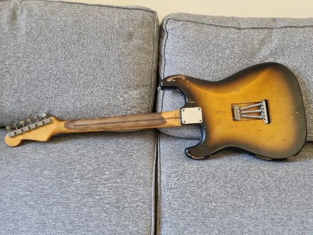 Fender Stratocaster Japonesa Reissue 57 Anos 80 E-serial