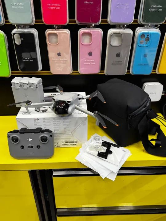 Drone DJI Mini 3 - SEMI NOVO - Fly More Combo - Foto 3