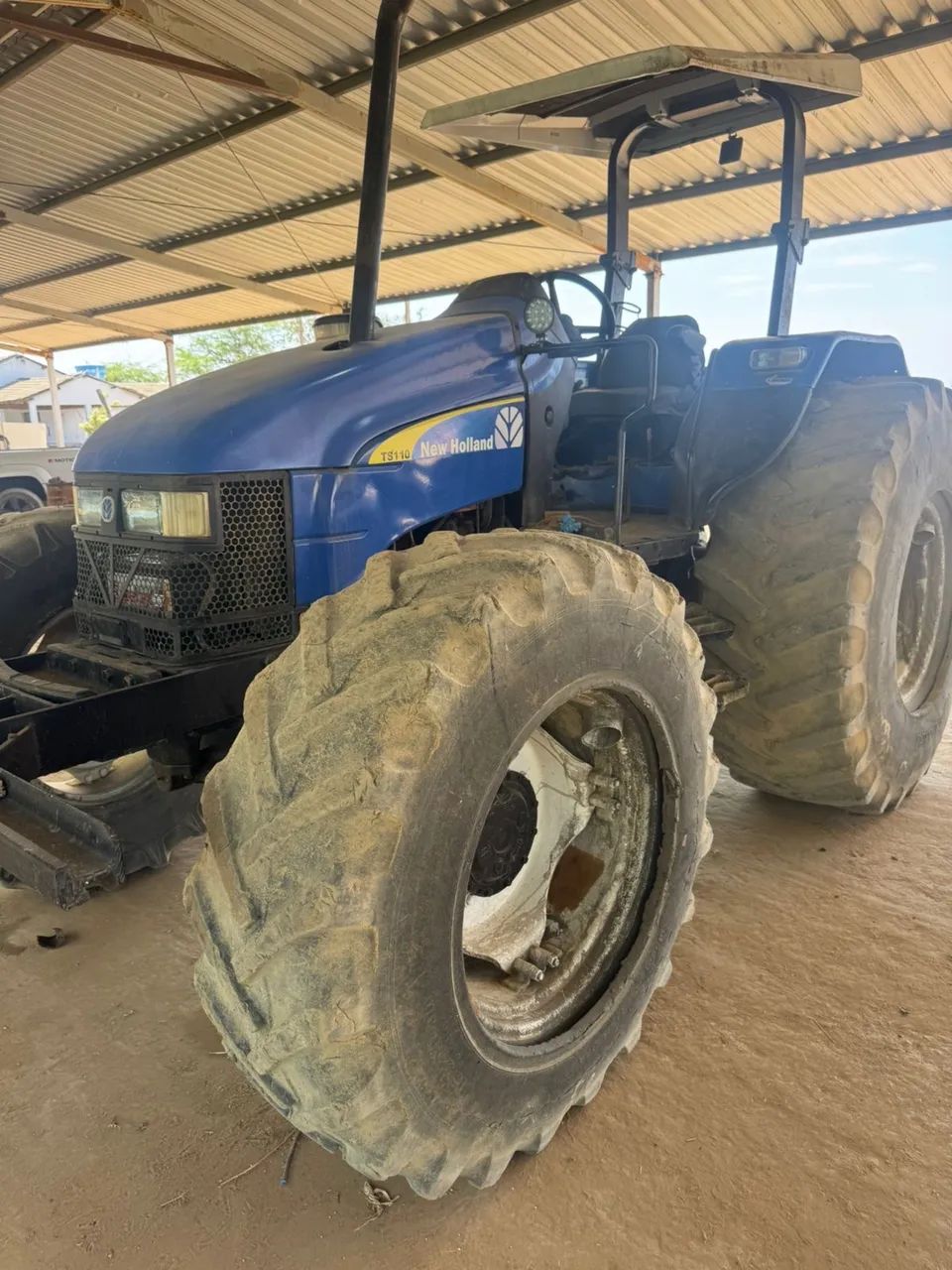 Trator ts110 New Holland  - Foto 3
